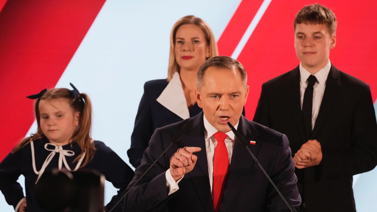 Amerikai hátszéllel nyert a bokszoló történész – a politikában járatlan Karol Nawrocki portréja