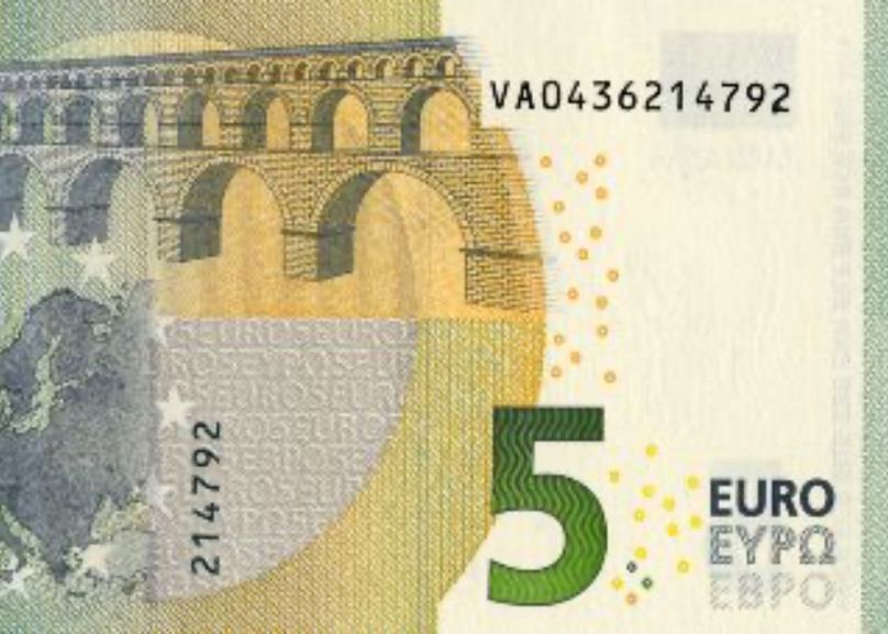 A spanyol pénzverdében nyomtatott 5 eurós bankjegy