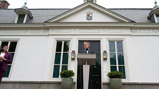 Il primo ministro olandese Dick Schoof annuncia le dimissioni all'Aia, Paesi Bassi (3 giugno 2025)