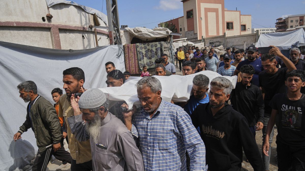 واشنطن تدقق في تقارير إطلاق نار إسرائيلي أدى لمقتل 27 فلسطينيًا قرب مساعدات رفح