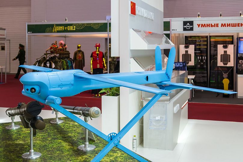 CH-901 közepes méretű kínai drón