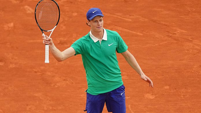 Tennis: al Roland Garros Sinner batte Bublik e vola in semifinale