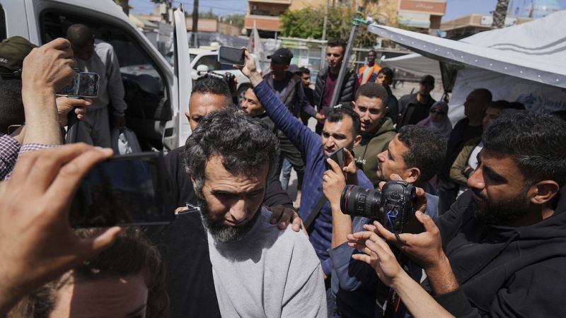 محررون فلسطينيون يتحدثون عن ظروف اعتقالهم داخل السجون الإسرائيلية 