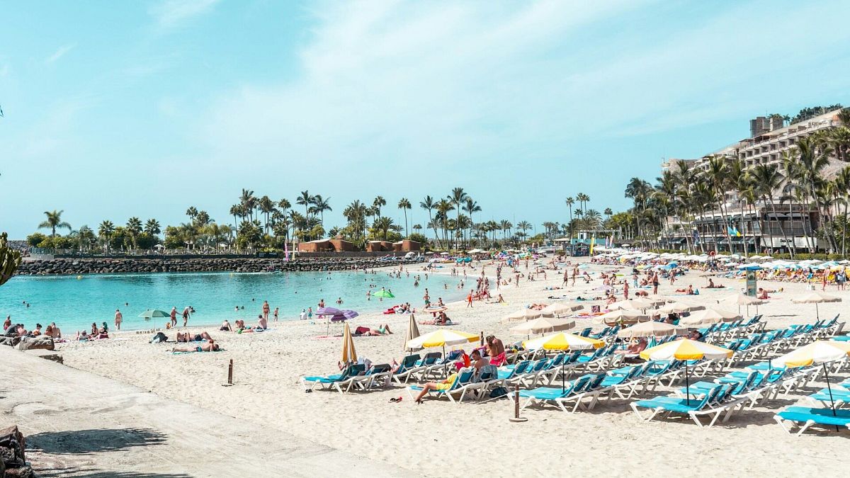 Canary Islands brace for summer wildfires amid tourist surge