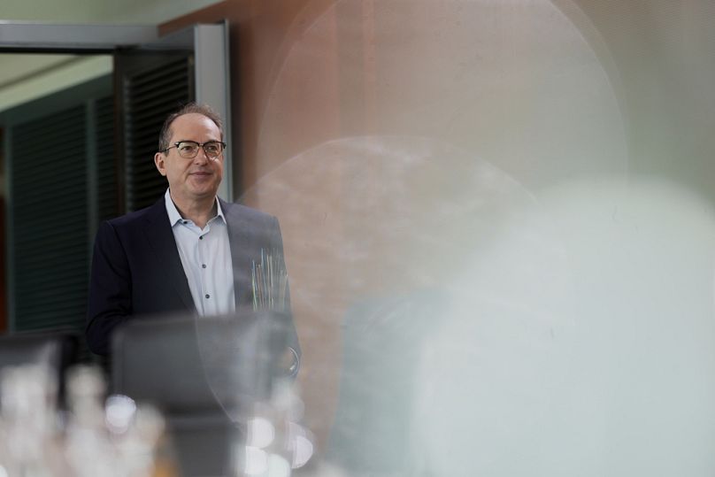 Innenminister Alexander Dobrindt (CSU) möchte die unkontrollierte Migration nach Deutschland stoppen.