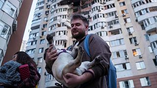 Kyiv : des zones résidentielles sous le feu russe