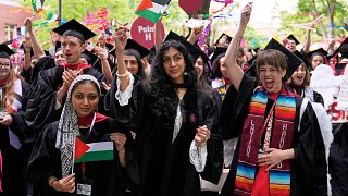 دانشجویان دانشگاه هاروارد در مراسم فارِغ‌التحصیلی