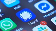 Signal app on a smartphone is seen on a mobile device screen in Chicago, 25 March, 2025