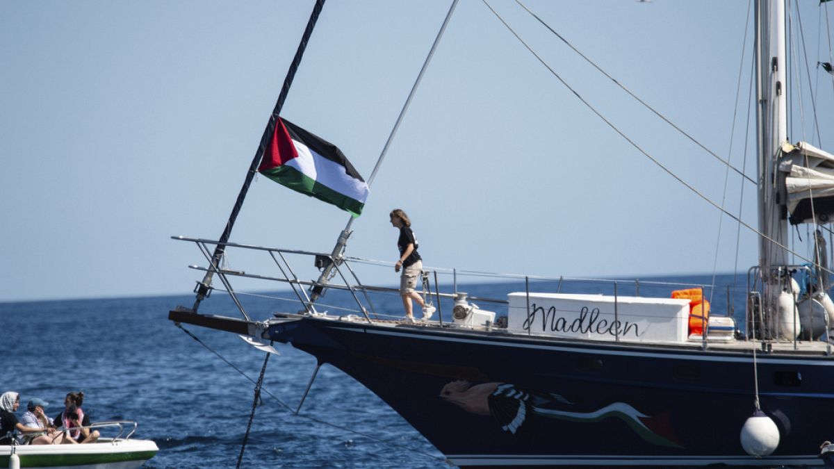 Προσεγγίζει τη Γάζα το ιστιοφόρο του στολίσκου της ελευθερίας με την Γκρέτα Τούνμπεργκ