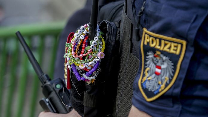 Austria, sparatoria in una scuola di Graz: almeno dieci morti incluso l'aggressore