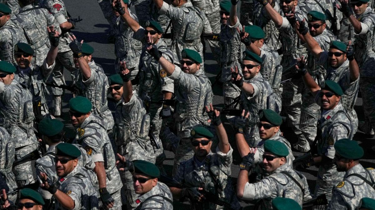 الشرق الأوسط على صفيح ساخن: ويتكوف وعراقجي في مسقط الأحد