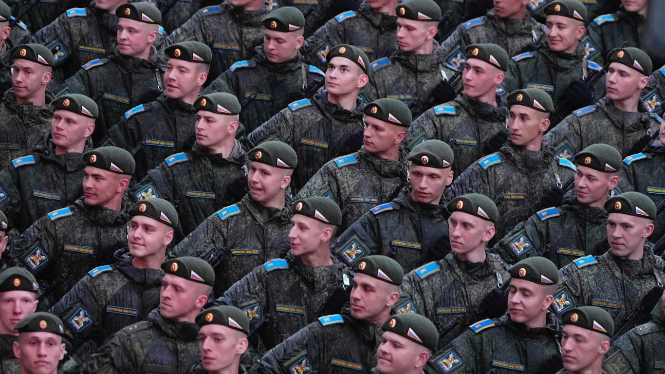 CRACKPOT PUTIN RESPONSIBLE FOR 1 MILLION DEAD RUSSIAN SOLDIERS 🚨