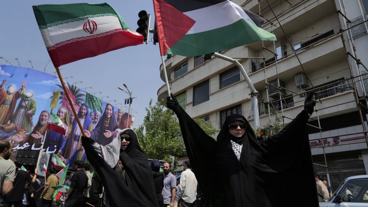 L'attacco di Israele all'Iran cambia l'equazione della guerra a Gaza? |  Euronews