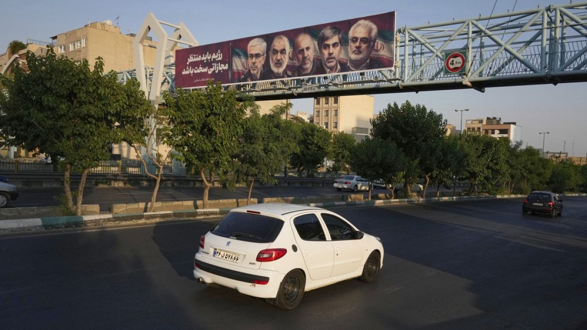 إيران تحت القصف.. غضب شعبي وتخوّف من مستقبل مجهول