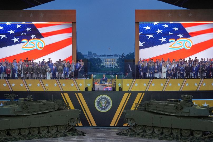 Donald Trump a katonai parádén Washingtonban, 2025. június 14-én