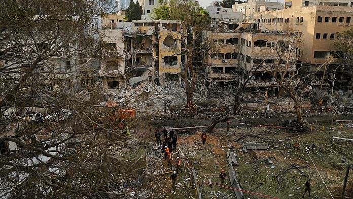 İsrail ve İran arasında saldırılar üçüncü günde de devam etti: Yüzlerce kişi öldü