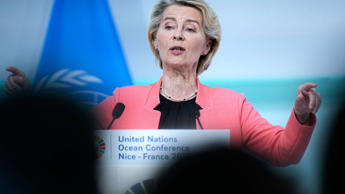 Φον ντερ Λάιεν από G7: «Το Ιράν δεν πρέπει να αποκτήσει ποτέ πυρηνικά όπλα»