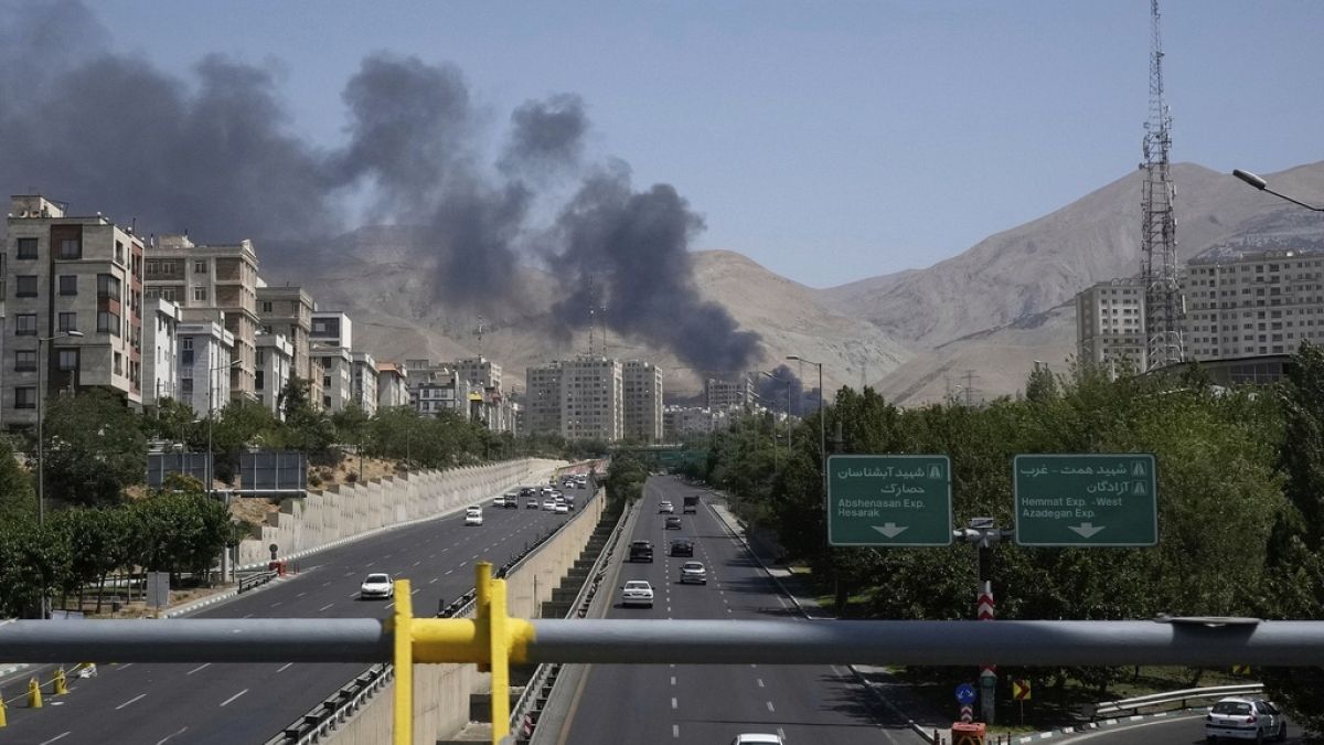 اختراق أمني حتى النخاع؟ الإعدام شنقا بحق إيراني متهم بالتجسس لصالح الموساد