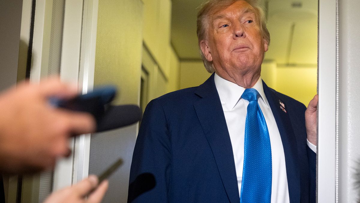 Trump ne va pas tuer Khamenei « pour l'instant » mais prétend savoir où se trouve le guide suprême