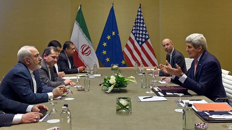 US-Generalsekretär John Kerry und der iranische Außenminister Mohammad Javad Zarif bei Verhandlungen zum Atomabkommen in Genf.