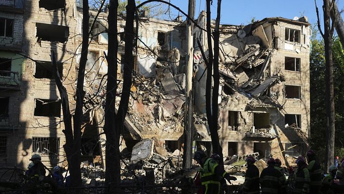 Russian attacks on Ukraine kill at least 10 and injure dozens