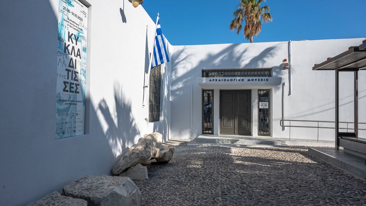 Santorini’s Archaeological Museum reopens after major €750k renovation
