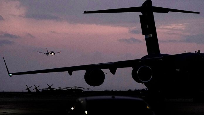 Aerei di rifornimento decollati dalle Azzorre per raid Usa: l'Iran chiede chiarimenti al Portogallo