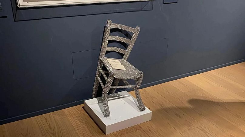 The broken Van Gogh's Chair