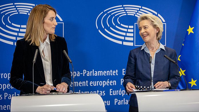 Scontro tra Commissione e Parlamento Ue sul programma difesa da 150 miliardi: Metsola valuta un ricorso alla Corte