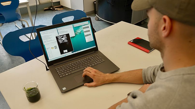 Καινοτόμο λογισμικό: Η ULTFARMS αναπτύσσει λογισμικό αυτόματης ανάλυσης δειγμάτων και μια μελλοντική εφαρμογή για smartphone για τους χειριστές εκτροφείων φυκιών.