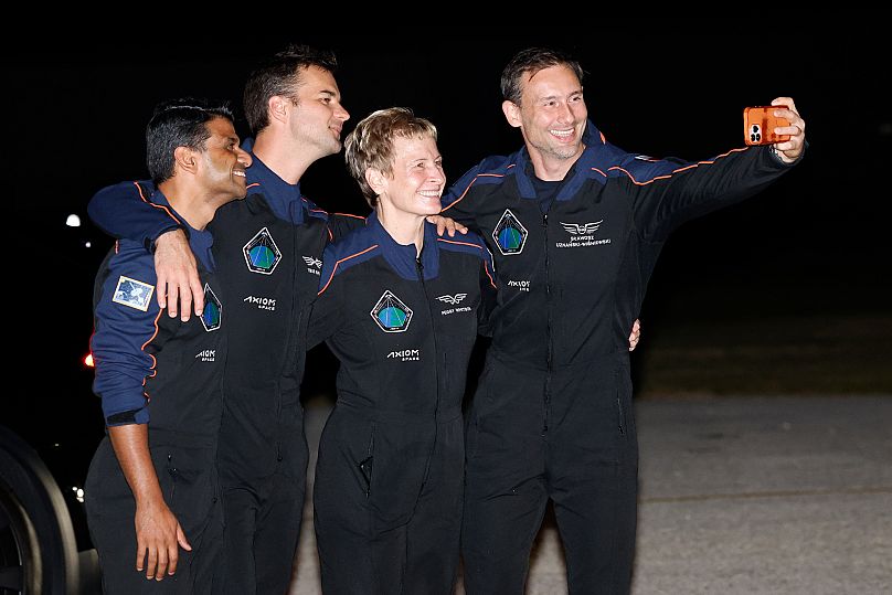 Czterech astronautów w tym Polak lecą na ISS.