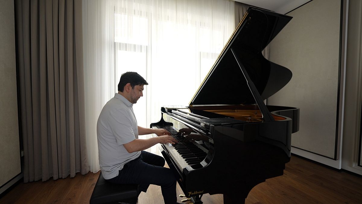 De Tachkent à Carnegie Hall : le parcours musical de Behzod Abduraimov