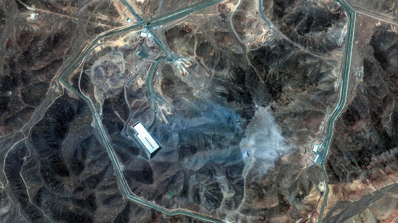 NO ONE UNDERSTANDS WHY USA FALSELY CLAIMS TO HAVE ATTACKED IRAN — THE AYATOLLAHS’ URANIUM STOCK IS INTACT, ACCORDING TO EUROPEAN INTELLIGENCE ⚠️