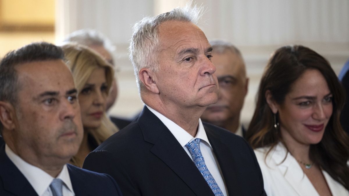 Grèce : un ministre poussé à démissionner pour cause de corruption