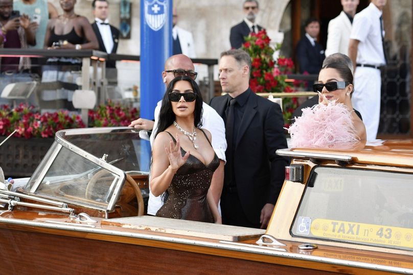 Kim e Kloe Kardashian a Venezia