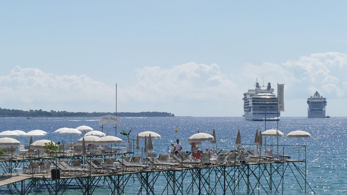 ‘Menos numerosos, menos grandes, menos contaminantes’: Cannes para prohibir los cruceros con más de 1,000 pasajeros