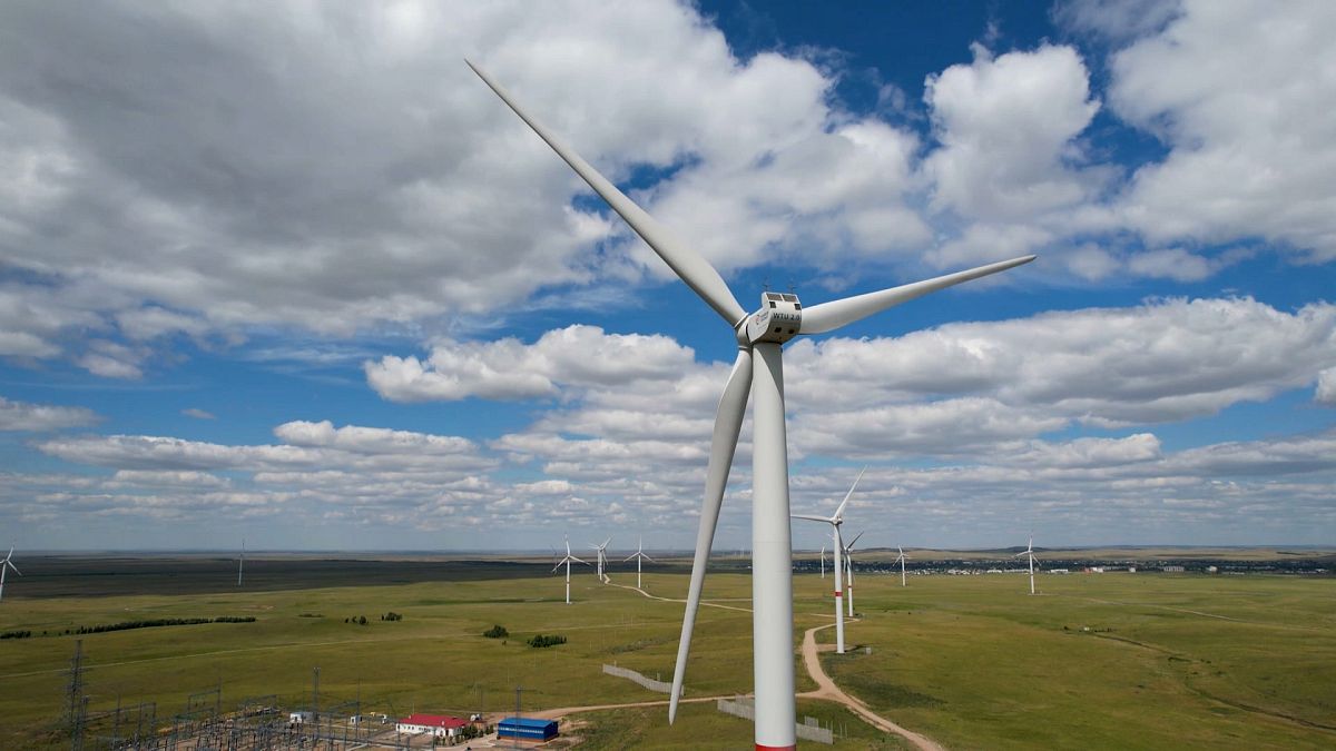 Exploiter le vent, le soleil et les atomes— la transition du Kazakhstan vers une énergie plus propre
