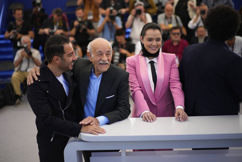 نوید محمد زاده در جشنواره فیلم کن 