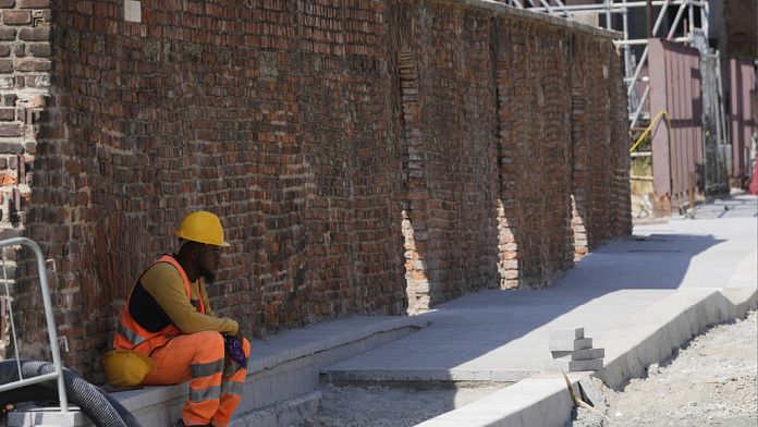 Ondata di caldo: ministero, imprese e sindacati firmano protocollo per tutelare i lavoratori