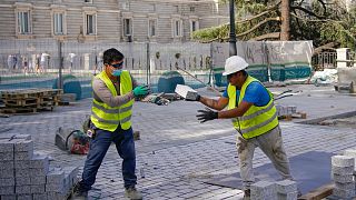 I lavoratori edili sono particolarmente esposti ai rischi derivanti dalle ondate di calore