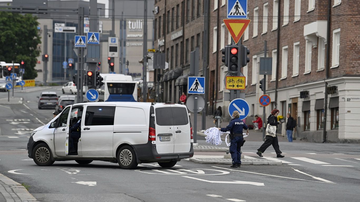 TERROR? ONE ARRESTED AFTER STABBING SEVERAL PEOPLE IN FINLAND 🚨