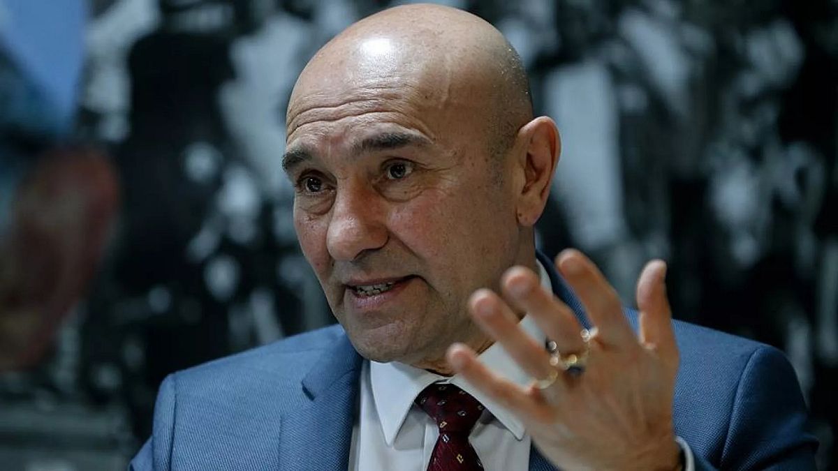 İzmir soruşturması: Eski Başkan Tunç Soyer dahil 35 kişi tutuklandı