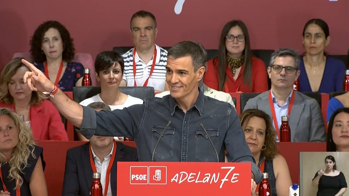 Ισπανία: Άρωμα γυναίκας στην ανανέωση των Σοσιαλιστών εν μέσω της δίκης διαφθοράς του Κόλντο