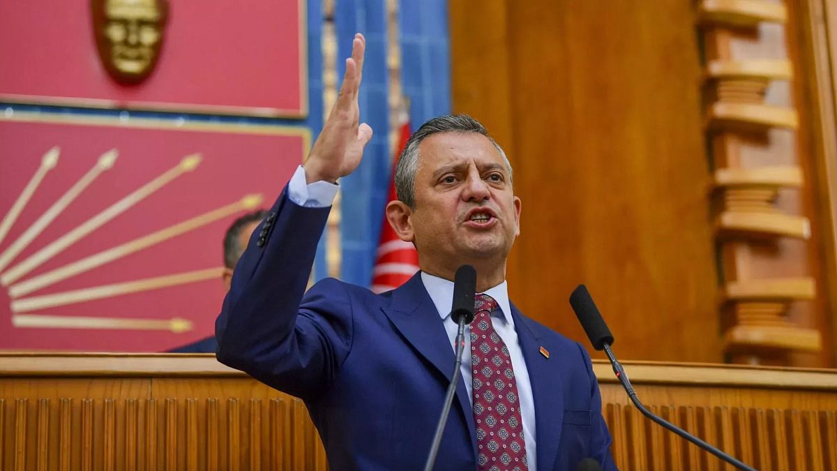 Özgür Özel hakkında bir soruşturma daha başlatıldı