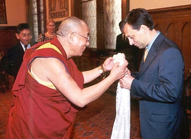 A dalai láma és Orbán Viktor az Országházban, 2000-ben