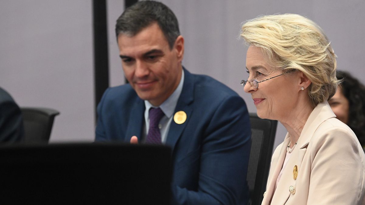 Bruxelles demande à l'Espagne d'accélérer les enquêtes sur les affaires de corruption