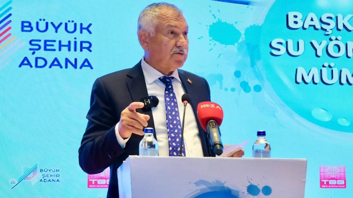 Adana Büyükşehir Belediye Başkanı Zeydan Karalar görevden uzaklaştırıldı