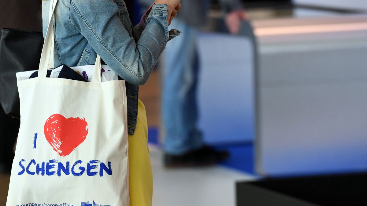 AB mahkemesi, 'I ♥' simgesinin marka olamayacağına hükmetti