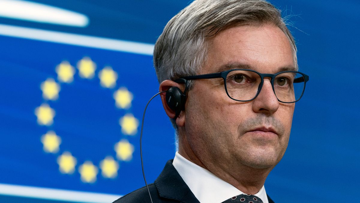 Το περιστατικό με την αποστολή της ΕΕ στη Λιβύη ήταν “παγίδα” του Χαφτάρ για να αναγνωρίσει την κυβέρνηση της Βεγγάζης