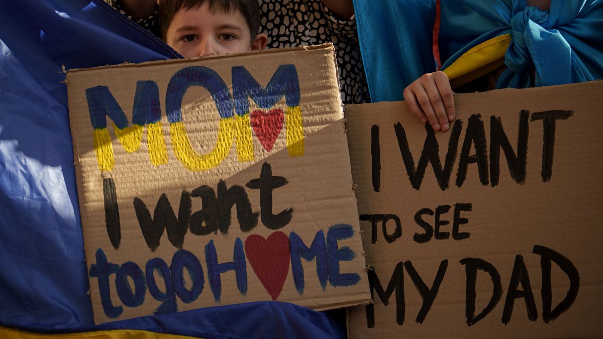 UNHCR tries to help millions of Ukrainian refugees stay close to home